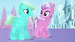Mon Petit Poney - Les amies, c'est magique! S4 picture
