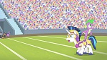 Mon Petit Poney - Les amies, c'est magique! S4 picture