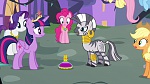 Mon Petit Poney - Les amies, c'est magique! S4 picture