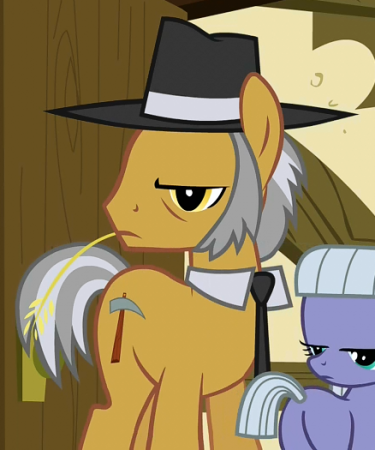 Detail Igneous Rock (Pinkie's father)