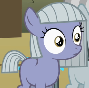 Detail Limestone Pie (Pinkie's sister