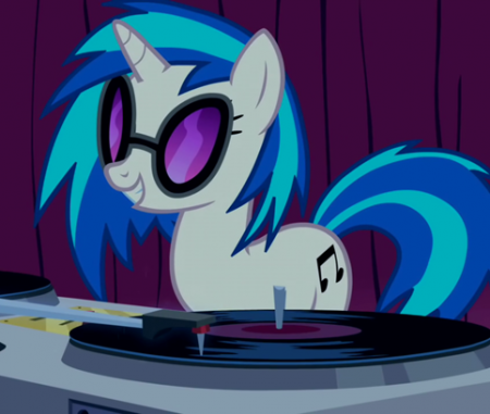 Detail DJ-Pon-3 (Vinyl Scratch)