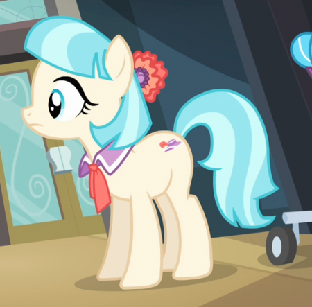 Detail Coco Pommel 